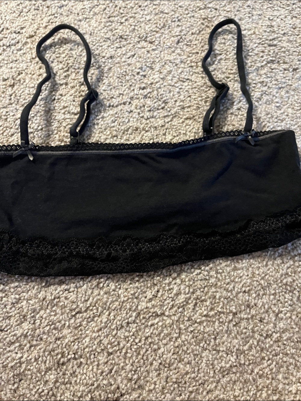 SKIMS Black Lace-Trim Bralette - Picture 2 of 4